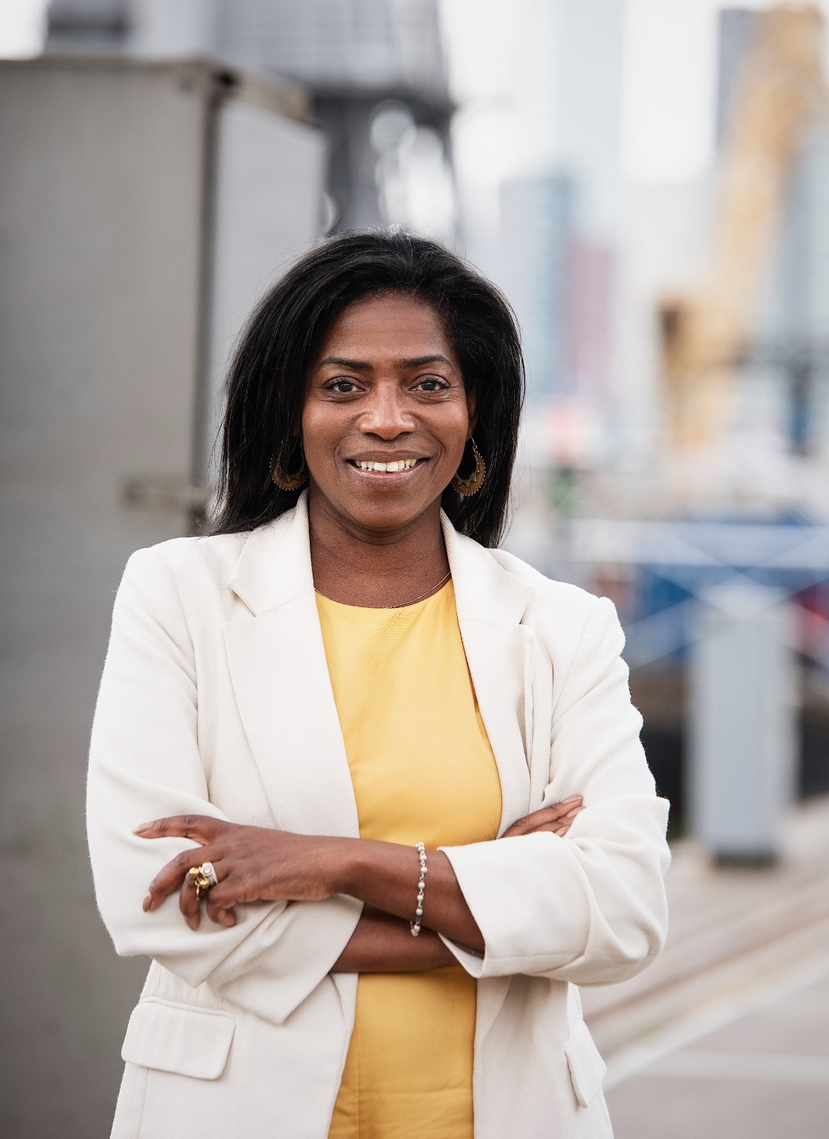 J.M. (Joan) Nunnely - Commissielid
